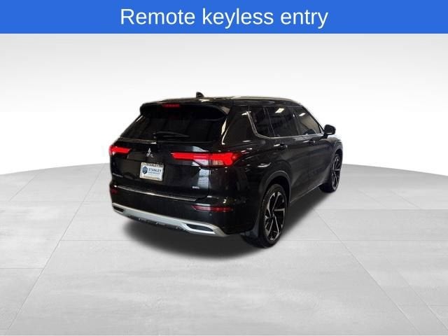 2023 Mitsubishi Outlander SEL