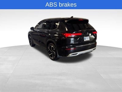 2023 Mitsubishi Outlander SEL