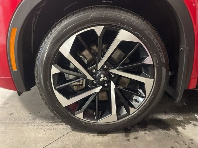 2023 Mitsubishi Outlander SEL