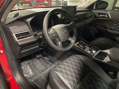 2023 Mitsubishi Outlander SEL