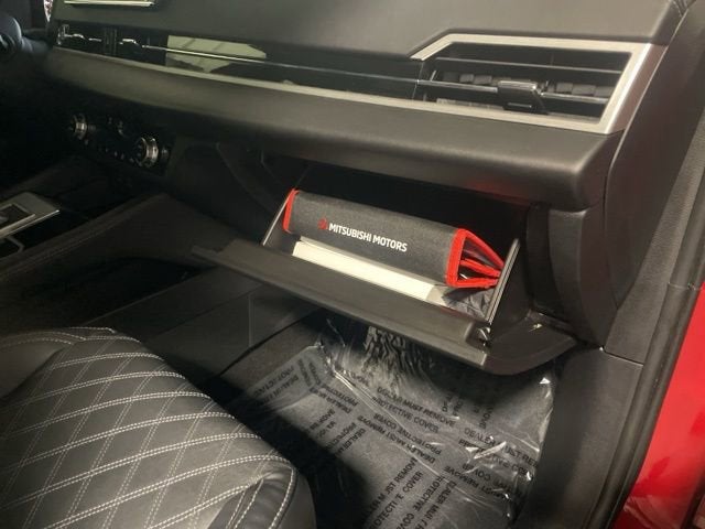 2023 Mitsubishi Outlander SEL