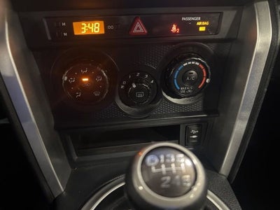 2017 Toyota 86 2DR CPE MT