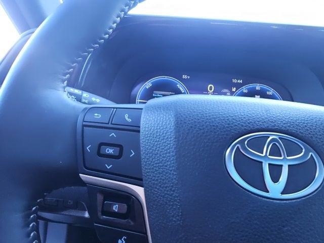 2025 Toyota Crown XLE