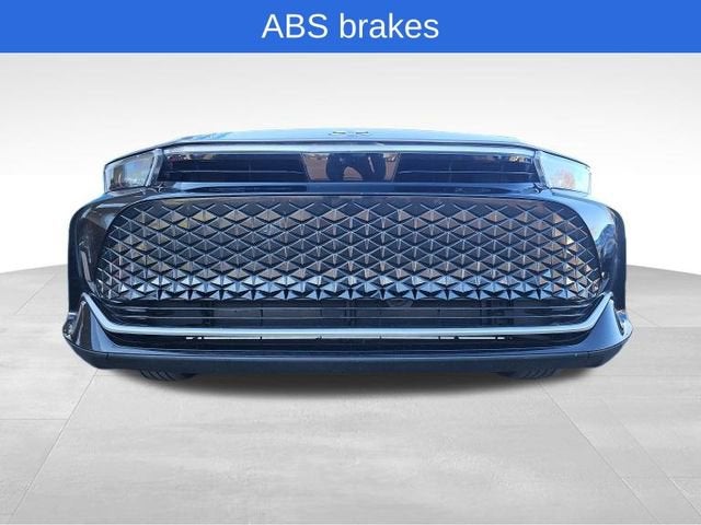 2025 Toyota Crown XLE