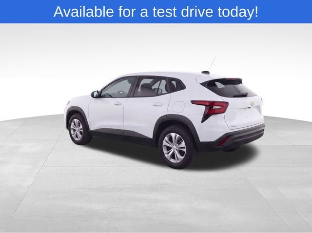 2024 Chevrolet Trax LS