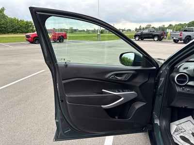 2025 Chevrolet Trax LS