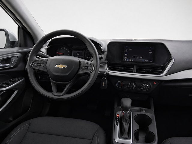 2026 Chevrolet Trax LS - Photo 28