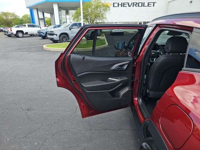 2024 Chevrolet Trax LT