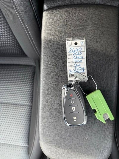 2025 Chevrolet Trax LT