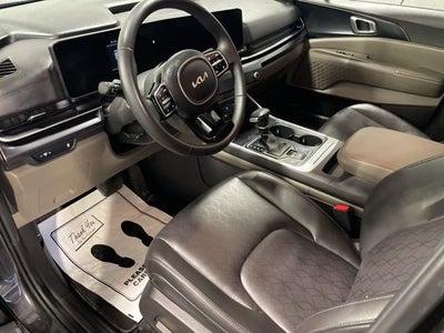 2025 Kia Carnival LXS