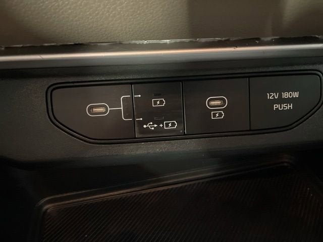 2025 Kia Carnival LXS