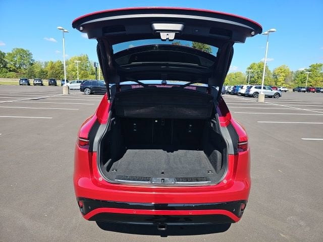 2024 Jaguar F-PACE R-Dynamic S