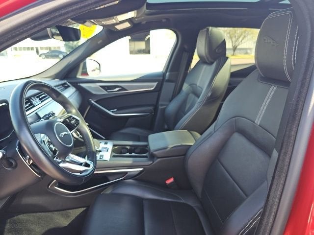 2024 Jaguar F-PACE R-Dynamic S