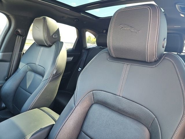 2024 Jaguar F-PACE R-Dynamic S