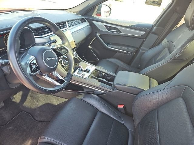 2024 Jaguar F-PACE R-Dynamic S