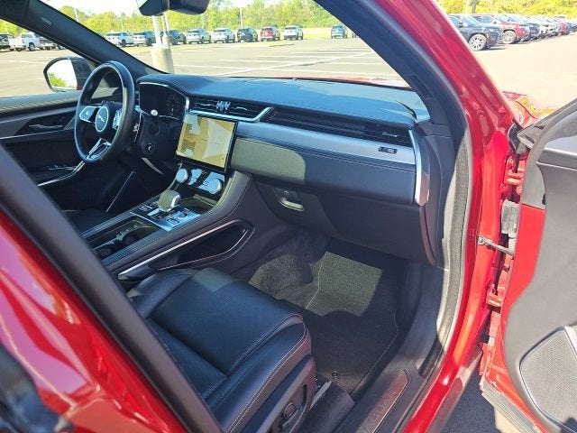 2024 Jaguar F-PACE R-Dynamic S