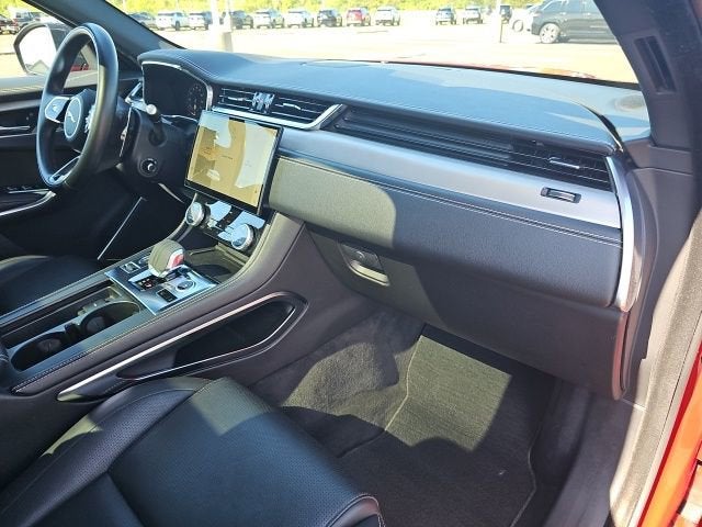 2024 Jaguar F-PACE R-Dynamic S