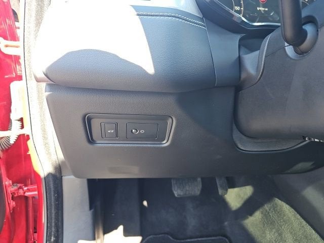 2024 Jaguar F-PACE R-Dynamic S