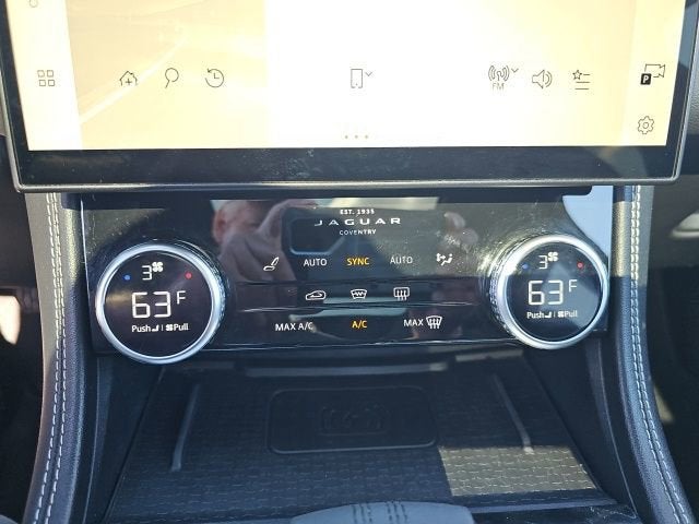 2024 Jaguar F-PACE R-Dynamic S