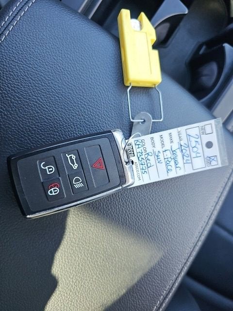 2024 Jaguar F-PACE R-Dynamic S