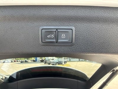 2020 Audi Q3 S line Premium