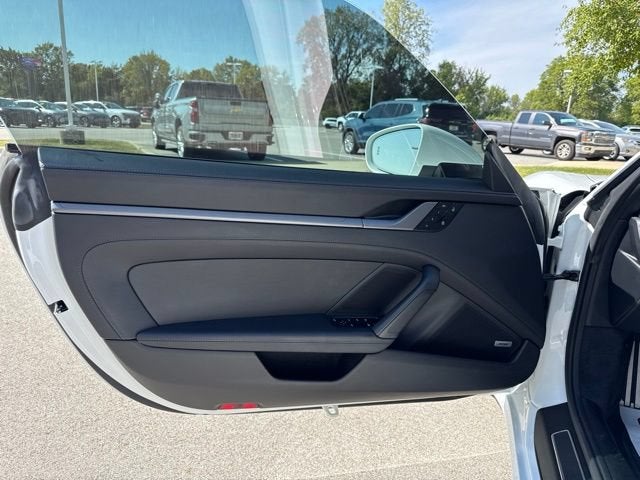2025 Porsche 911 Carrera