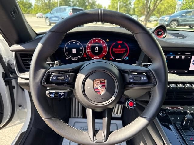 2025 Porsche 911 Carrera