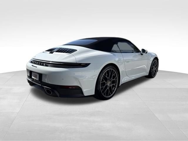 2025 Porsche 911 Carrera
