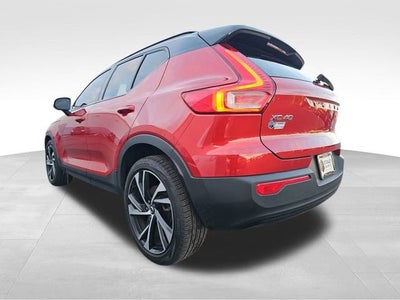 2021 Volvo XC40 R-Design