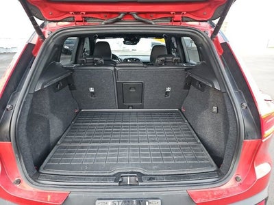 2021 Volvo XC40 R-Design