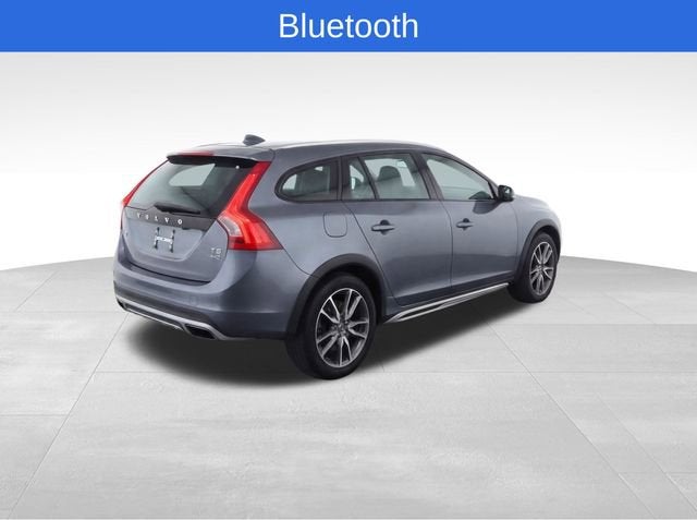 2016 Volvo V60 Cross Country T5