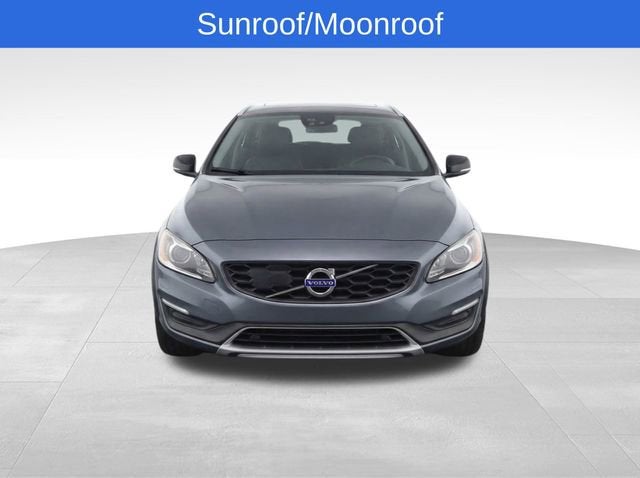 2016 Volvo V60 Cross Country T5